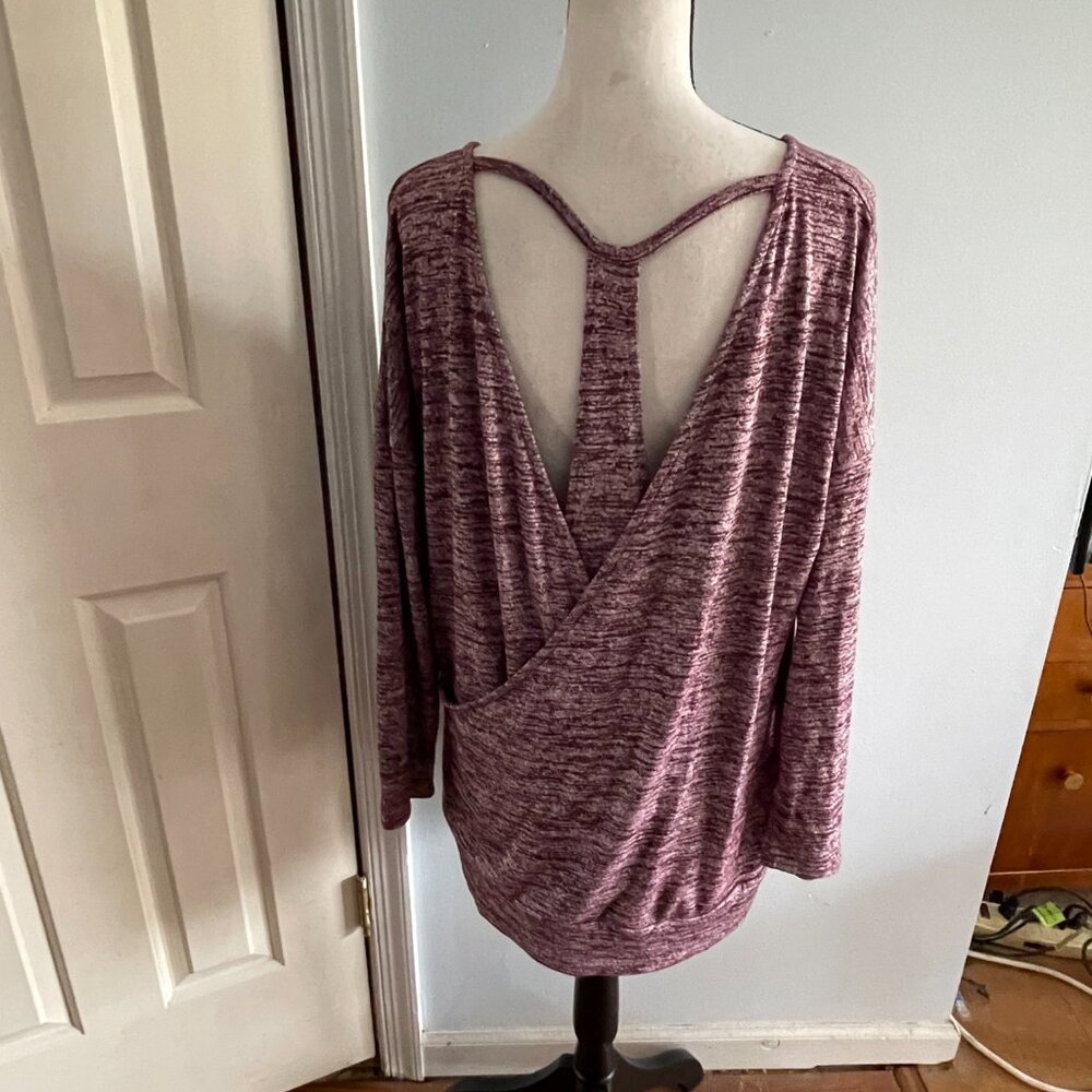 ATHLETA short tee dress with sexy open back 3/4 sleeve - purple - knit - Large - Picture 2 of 4